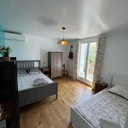 La Desiree ,1er Etage De La Villa, Entierement Renovee, 4 Etoiles, Climatise, Parking Prive Et 120m2 De Jardin أنتيب
